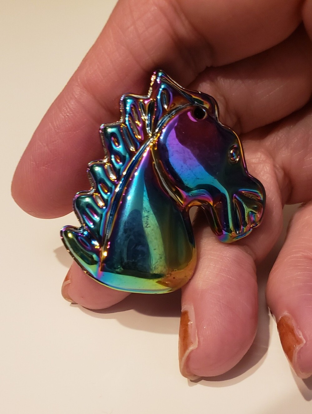 NEW Carved Rainbow Titanium Crystal Horse Head Pendant Bead 40x35x12mm. Striking